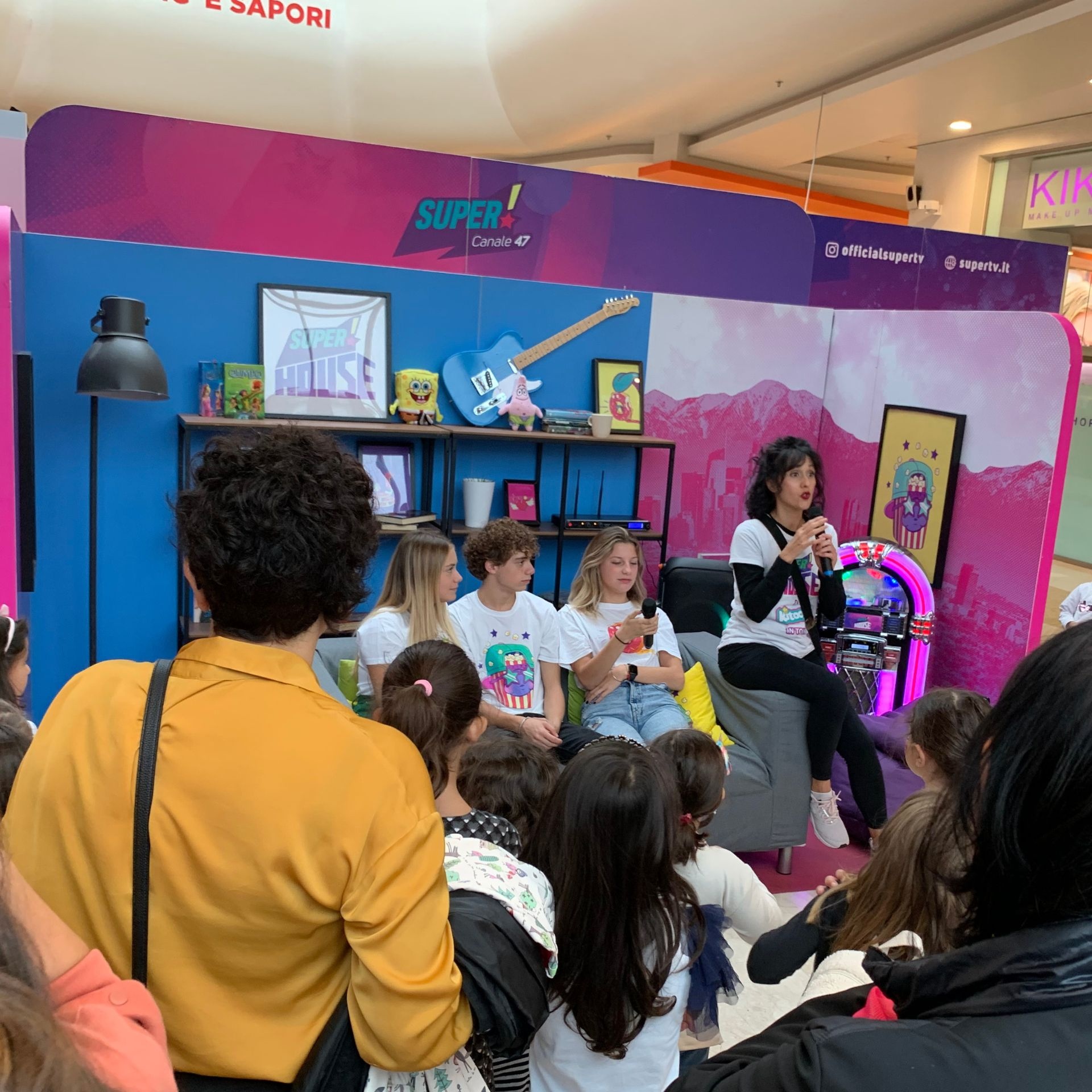 evento tour family kids TV giocattoli